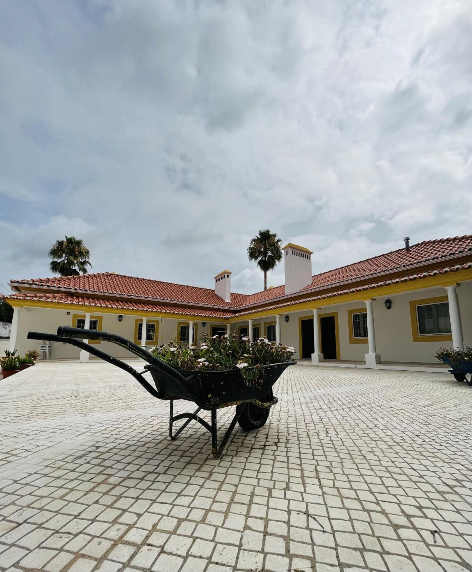 Change The World - Solar De Alvega Exterior photo